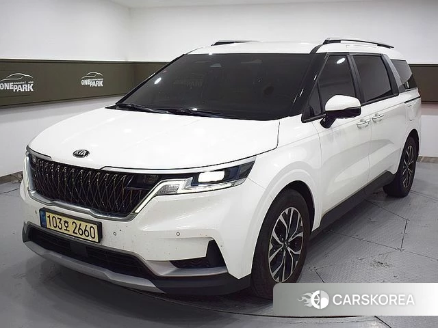 Kia Carnival 4th generation 2021 Белый из Кореи