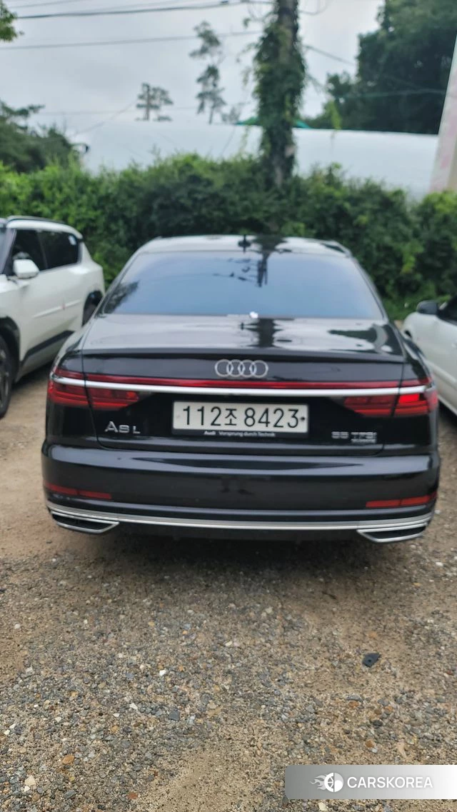 Audi A8 (D5) 2020 Черный из Кореи