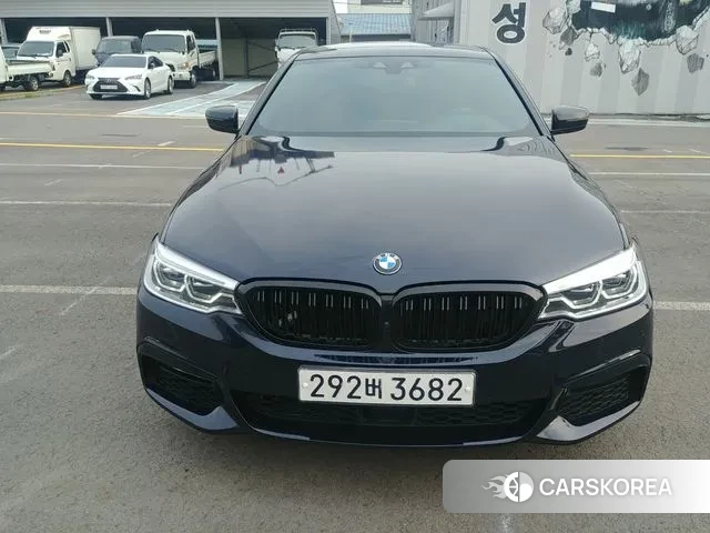 BMW 5 Series (G30) 2019 Синий из Кореи