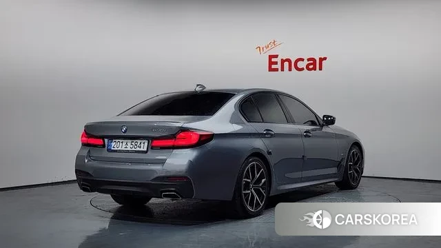 BMW 5 Series (G30) 2023 Серый из Кореи