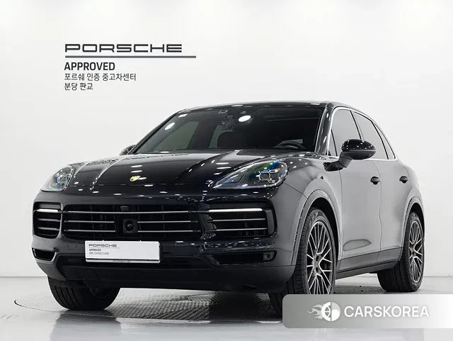 Porsche Cayenne (PO536) 2023 Черный из Кореи