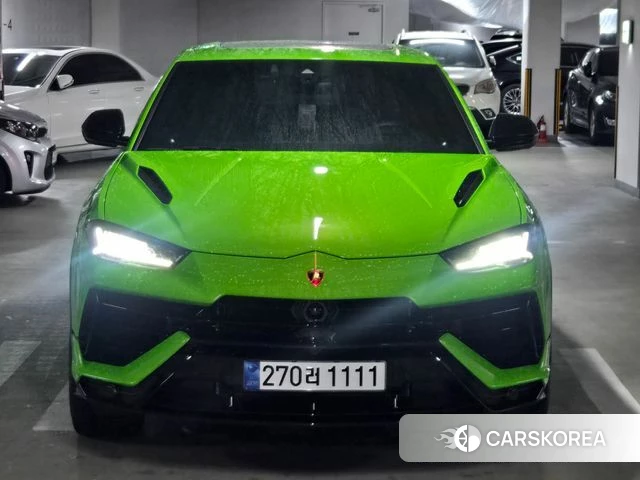 Lamborghini Urus 2024 Зеленый из Кореи