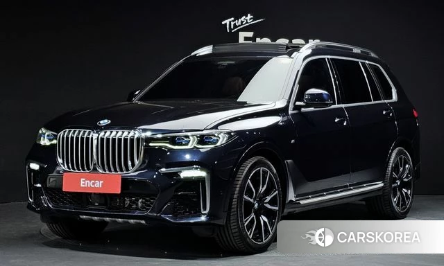 BMW X7 (G07) 2021 Черный из Кореи