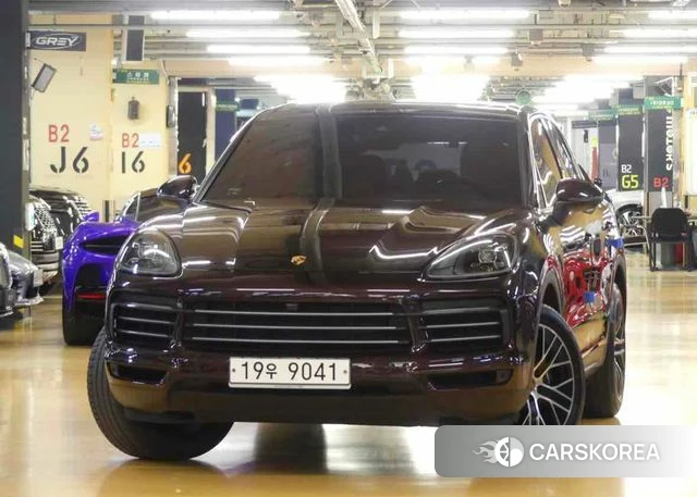 Porsche Cayenne (PO536) 2019 Коричневый из Кореи