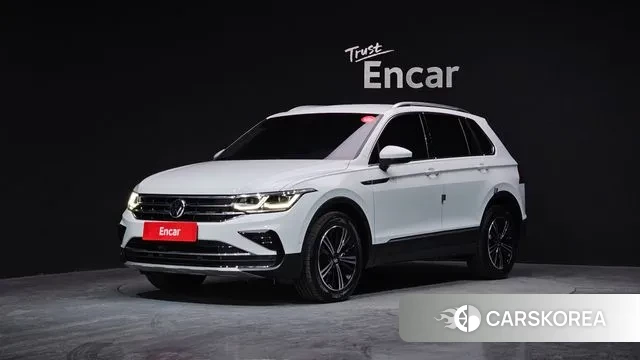 Volkswagen Tiguan second Generation 2022 Белый из Кореи