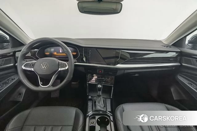 Volkswagen Passat 2025 Черный из Китая