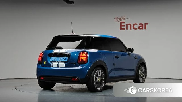 Mini Cooper Electric 2022 Синий из Кореи