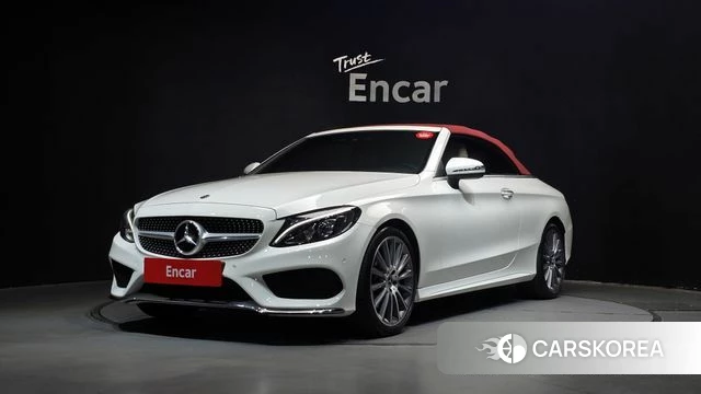 Mercedes-Benz C-Class W205 2018 Белый из Кореи