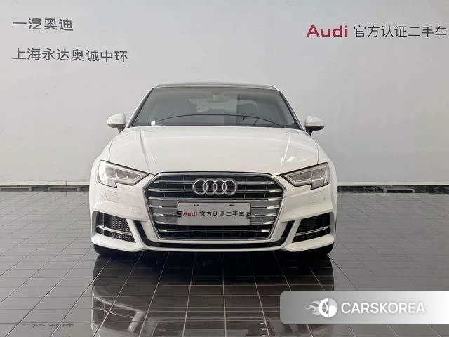 Audi A3 2021 Белый из Китая