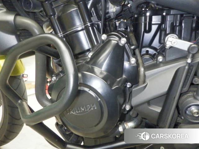 Engine photo