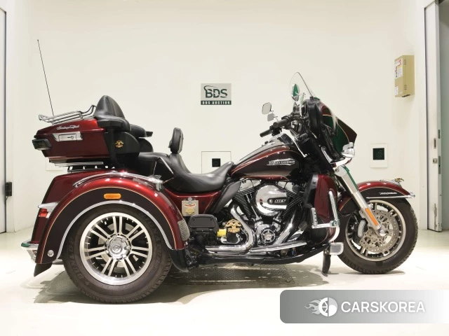 Harley-Davidson Electra Glide FLHTCUTG1690 2015 из Японии