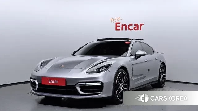 Porsche Panamera (971) 2021 Серебряный из Кореи
