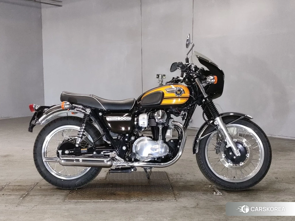 Проданный Kawasaki W800 2016 из Японии