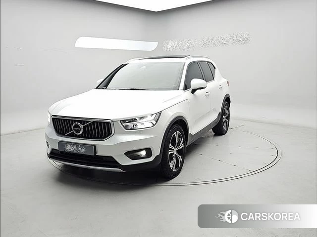Volvo XC40 2020 Белый из Кореи