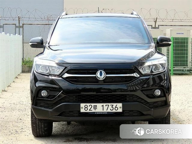 Ssangyong Rexton Sports 2018 Черный из Кореи