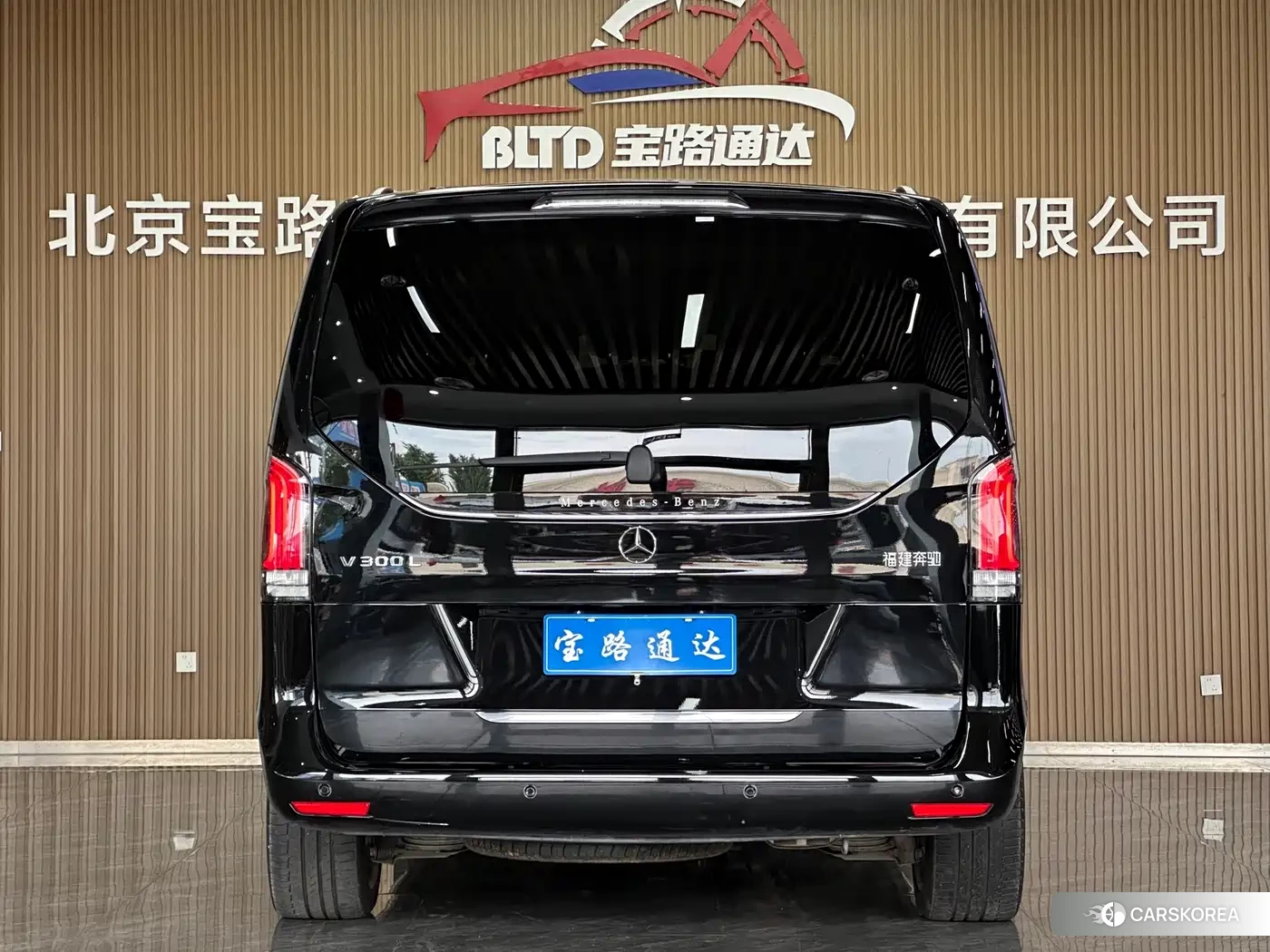 Mercedes-Benz V-Class 2024 Черный из Китая