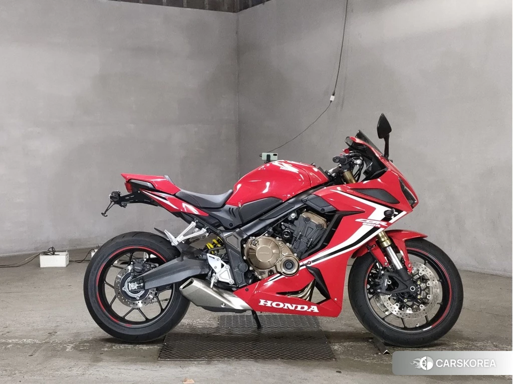 Проданный Honda CBR650R 2020 из Японии, фото 2