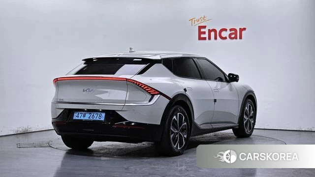 Kia EV6 2022 Серебристо-серый из Кореи