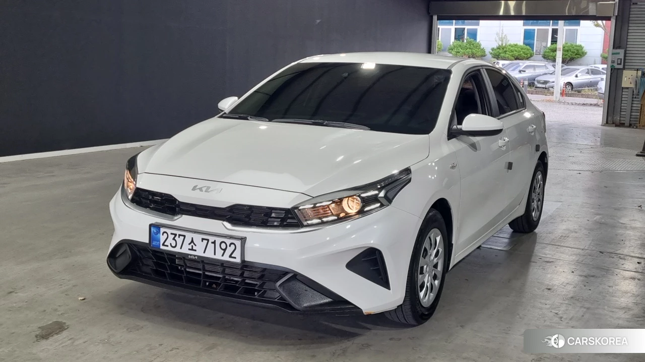 Kia The New K3 2nd generation 2022 Белый из Кореи