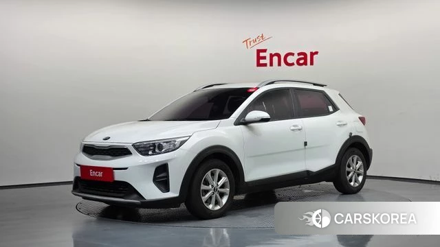 Kia Stonic 2018 Белый из Кореи