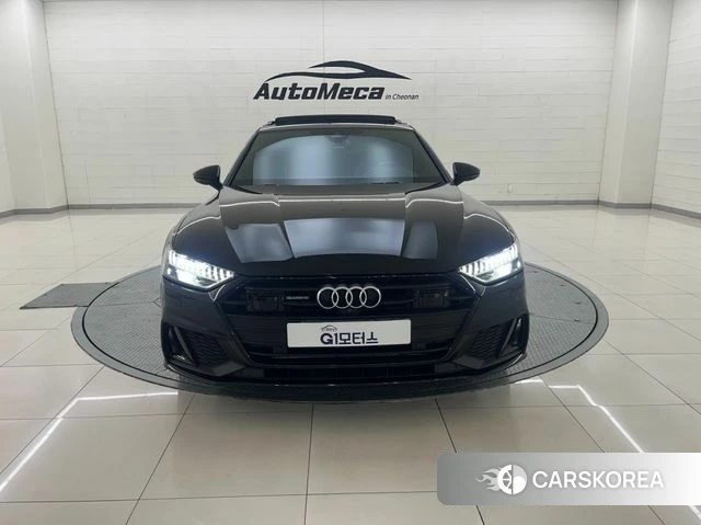 Audi A7 (4K) 2022 Черный из Кореи