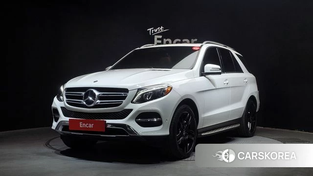 Mercedes-Benz GLE - Class W166 2018 Белый из Кореи