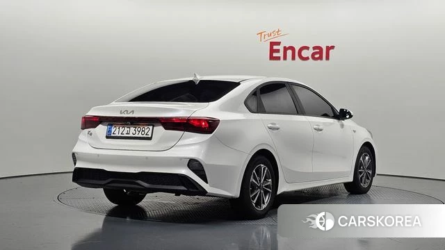 Kia The New K3 2nd generation 2021 Белый из Кореи