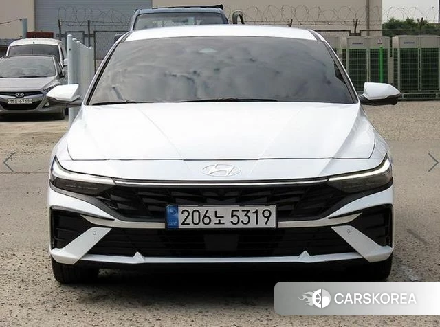 Hyundai The New Avante (CN7) 2023 Белый из Кореи
