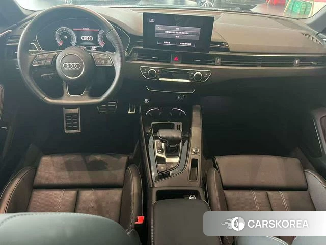 Audi A4L 2024 Темно-серый из Китая