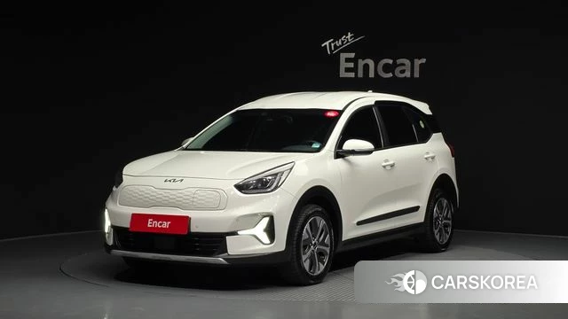 Kia Niro Plus 2022 Белый из Кореи