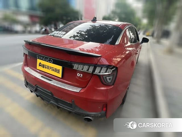 Lynk 03 2019 Красный из Китая