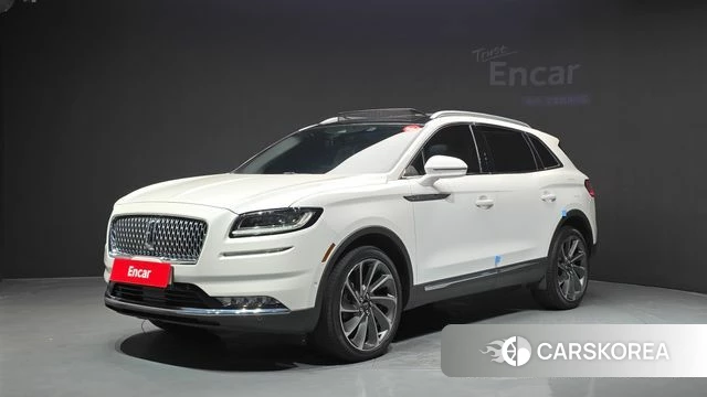 Lincoln Nautilus First generation 2022 Белый из Кореи
