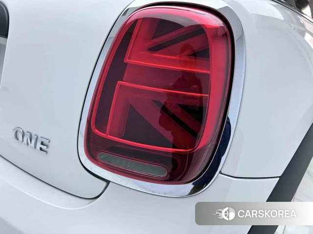MINI MINI 2024 Белый из Китая