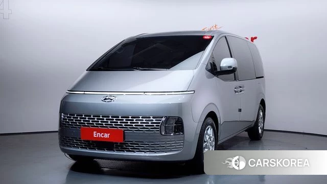 Hyundai Staria 2023 Серебряный из Кореи