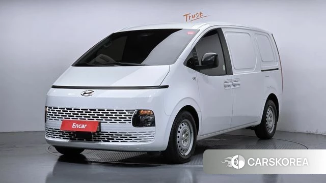 Hyundai Staria 2021 Белый из Кореи