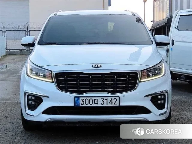 Kia The New Carnival 2019 Белый из Кореи
