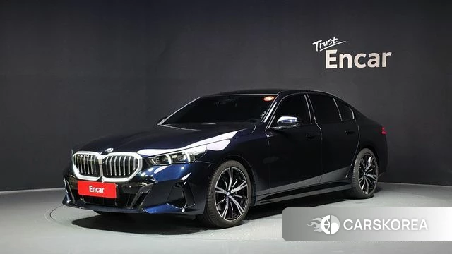 BMW 5 Series (G60) 2026 Черный из Кореи