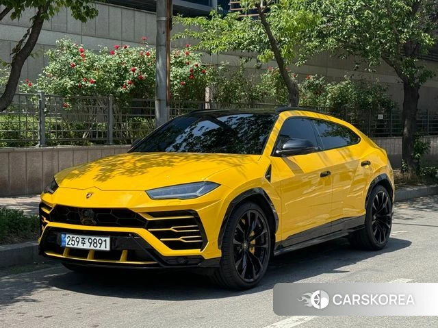 Lamborghini Urus 2019 Желтый из Кореи
