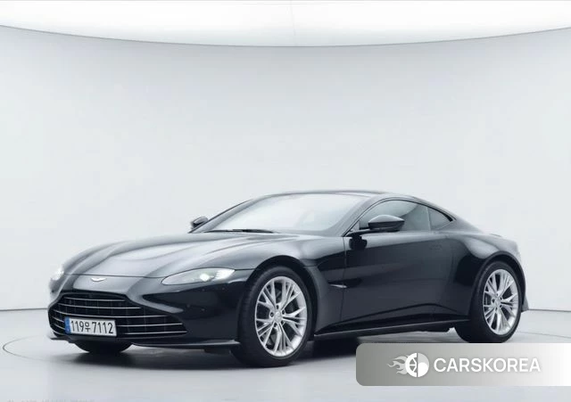 Aston Martin Vantage 2nd Generation 2022 Черный из Кореи