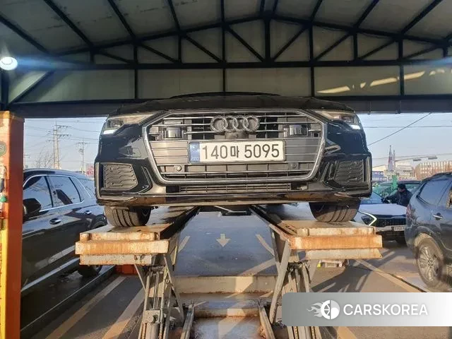 Audi A6 (C8) 2023 Черный из Кореи