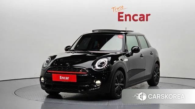 Mini Cooper S 2019 Черный из Кореи