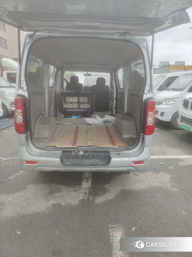 Changan Kaicheng Ruixing M80 2021 Серебристо-серый из Китая
