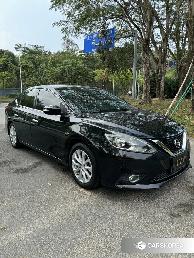 Nissan Xuan Yi 2019 Черный из Китая