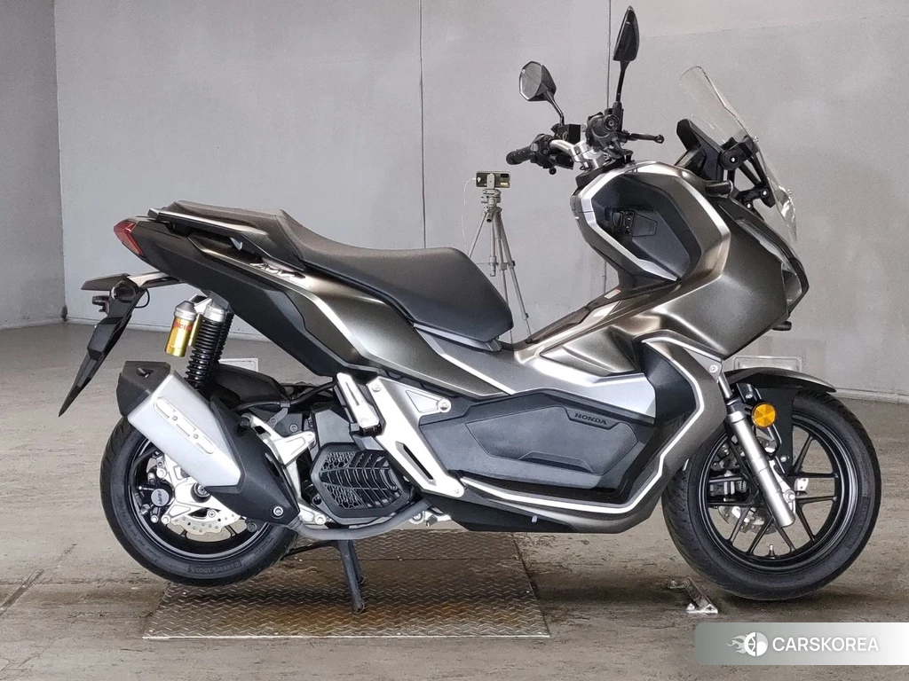 Проданный Honda ADV150 2019 из Японии, фото 2