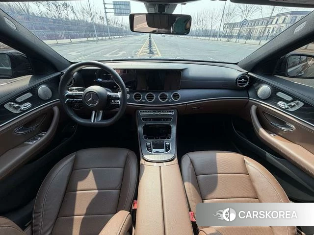 Mercedes-Benz E-class 2024 Черный из Китая