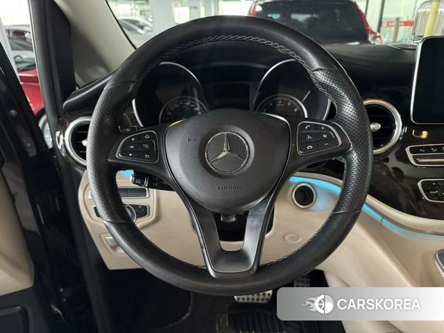 Mercedes-Benz V-class 2019 Черный из Китая
