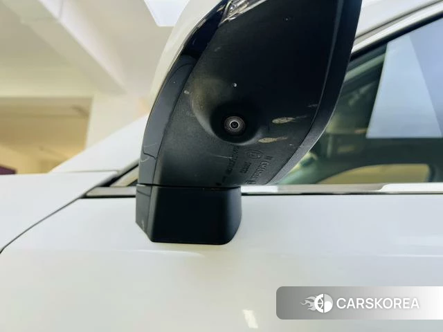 Chang'an CS35 PLUS 2023 Белый из Китая