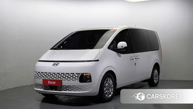 Hyundai Staria 2022 Белый из Кореи