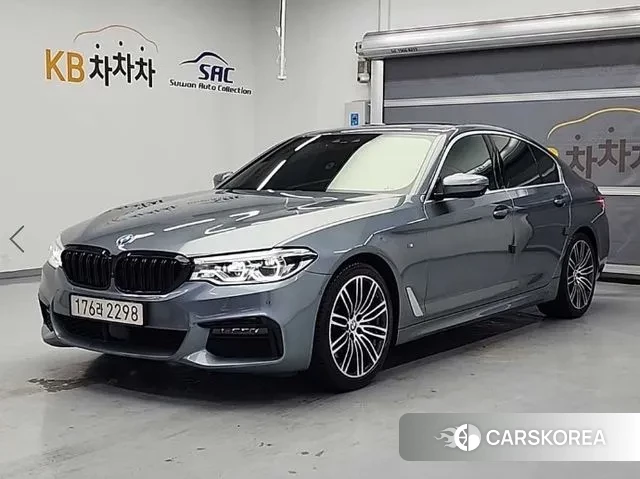 BMW 5 Series (G30) 2019 Черный из Кореи