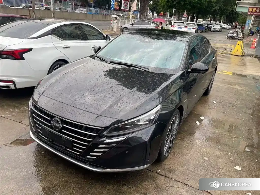 Nissan Altima 2024 Черный из Китая